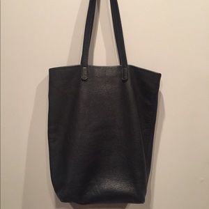 BAGGU Basic Tote - super soft black leather